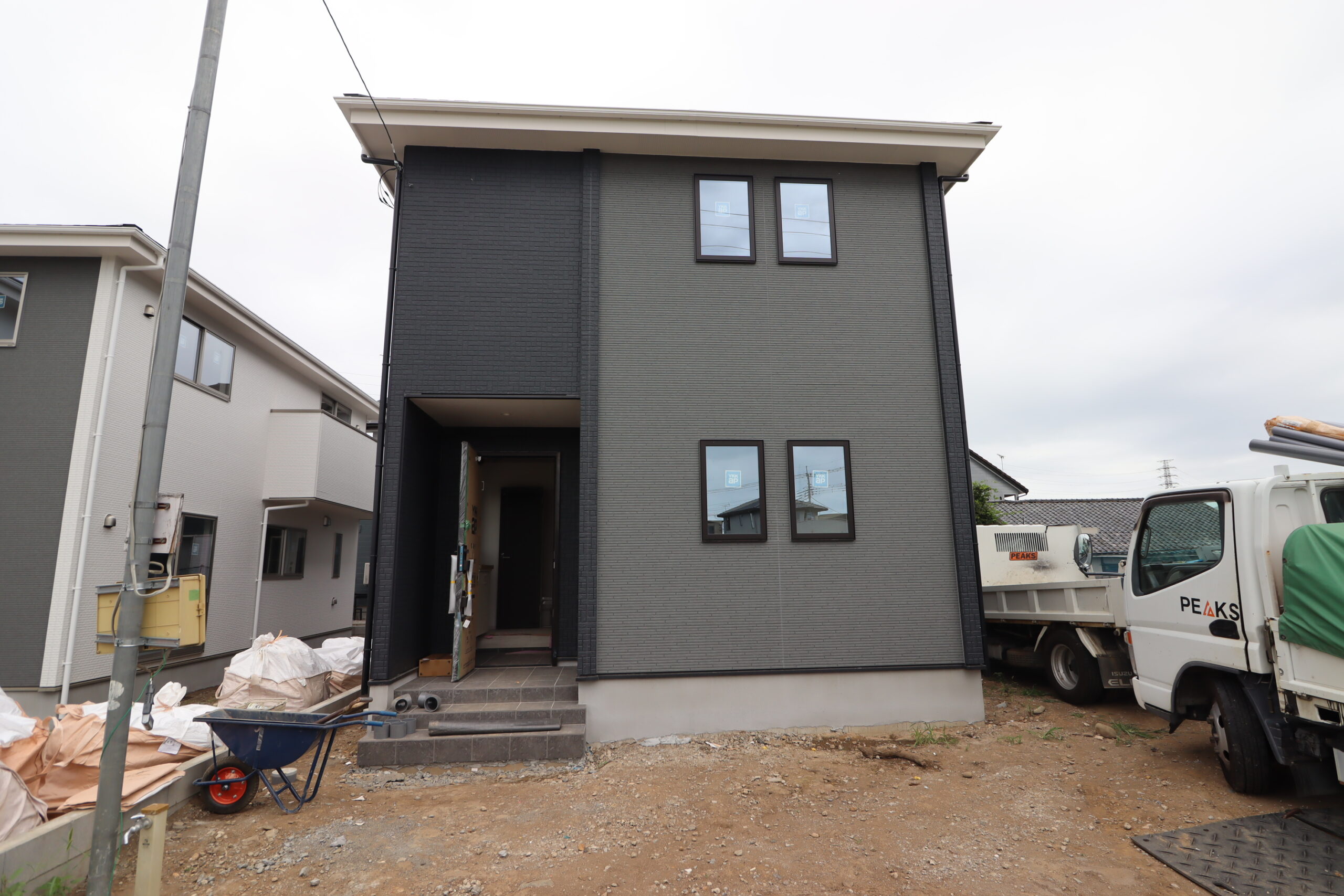 柴崎町建売住宅 1号棟2号棟