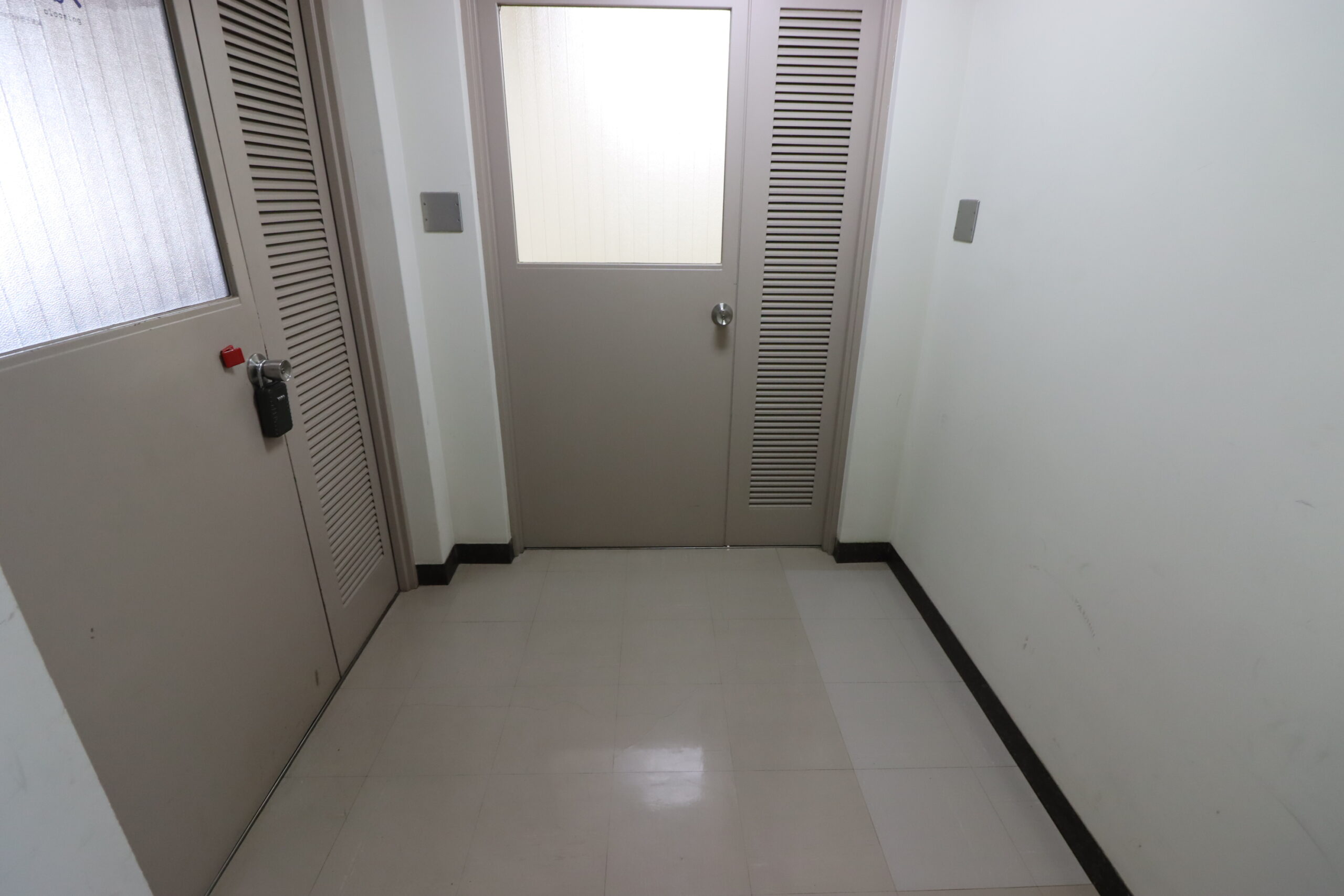 高崎市九蔵町貸事務所503