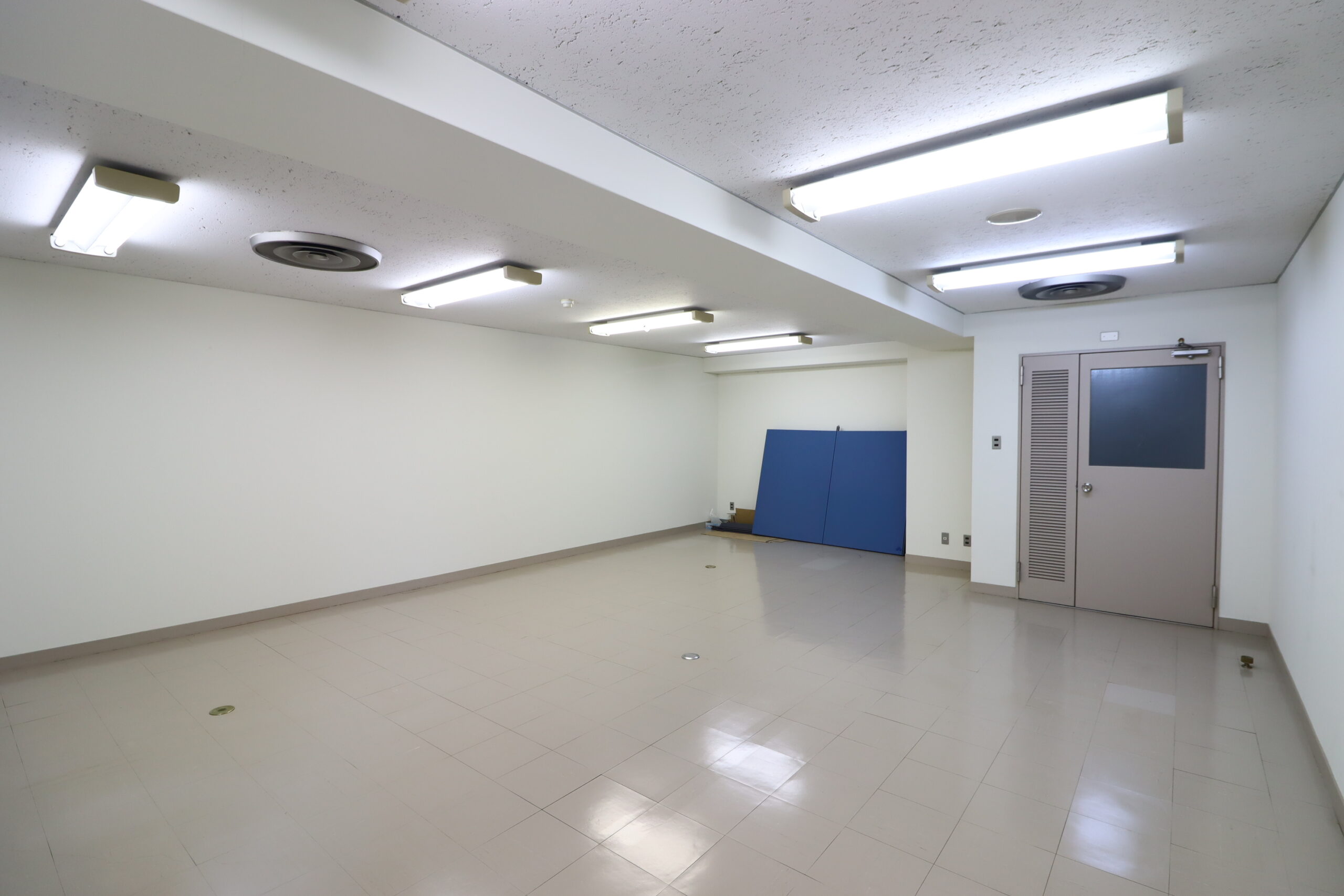 高崎市九蔵町貸事務所302